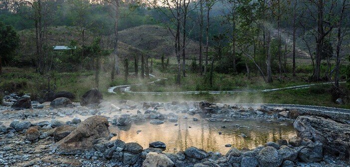 Secret Hot Spring in Pai, Thailand: free of entry fee and tourists